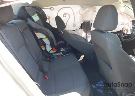 2018 Chevrolet Cruze Lt Auto z USA, uszkodzony, nr VIN 1G1BE5SM3J7154243